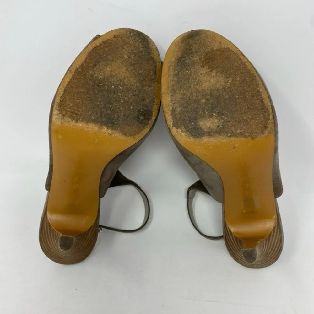 Coach item suede
